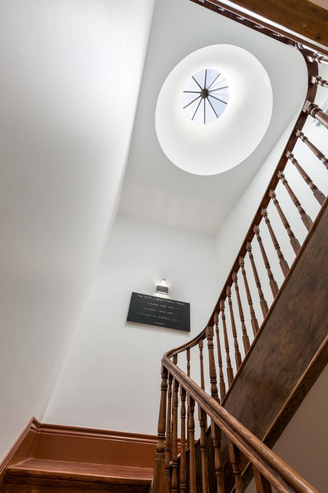 Clerigos Apartments Porto - Premium Luaran gambar